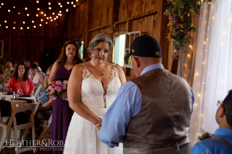 Liz-Don-Wedding-Sneak-Peek-Cedar-Ridge-Farms-York-PA-124