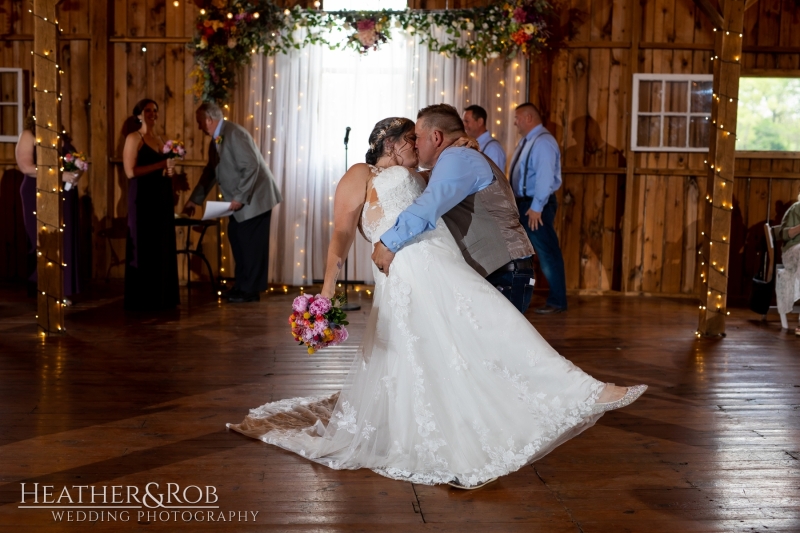 Liz-Don-Wedding-Sneak-Peek-Cedar-Ridge-Farms-York-PA-126