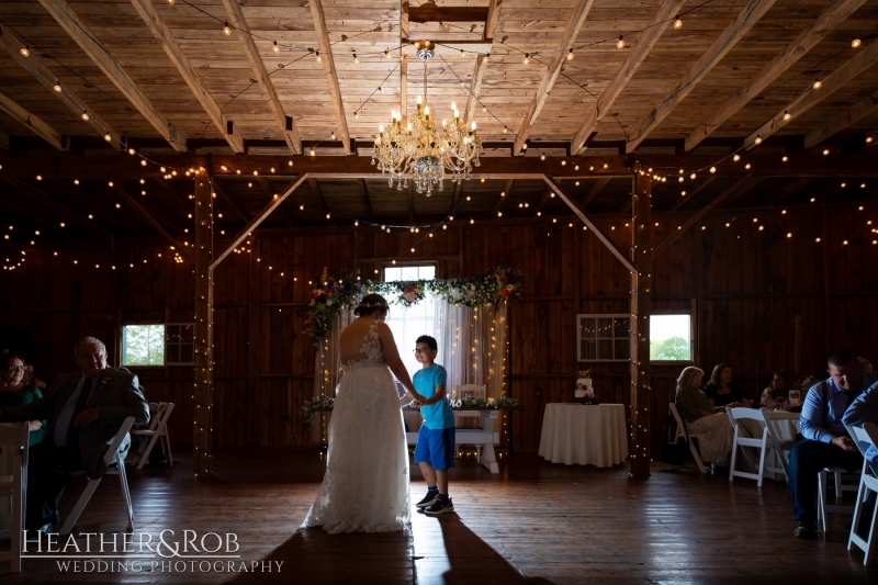 Liz-Don-Wedding-Sneak-Peek-Cedar-Ridge-Farms-York-PA-137