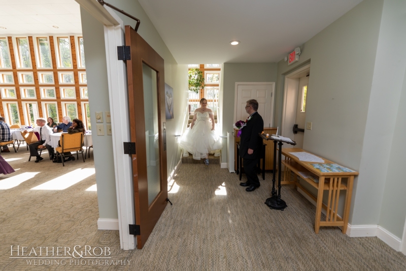 Lizz-Mike-Wedding-at-Unity-by-the-Bay-Church-Sneak-Peek-127