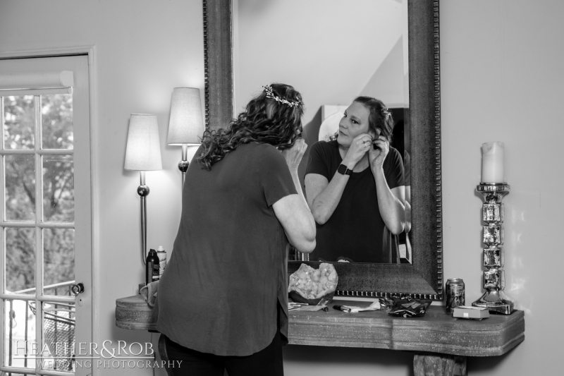 Lynn-Michael-Wedding-Sneak-Peek-Bavarian-Inn-Shepherdstown-West-Virginia-110