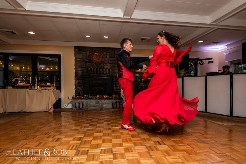 Lynn-Michael-Wedding-Sneak-Peek-Bavarian-Inn-Shepherdstown-West-Virginia-141