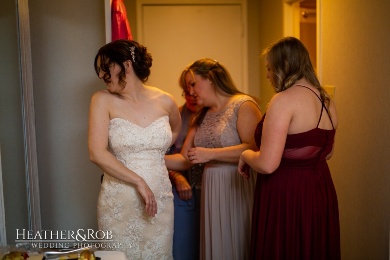 Melodie-Mark-Wedding-Lightfoot-Restaurant-127