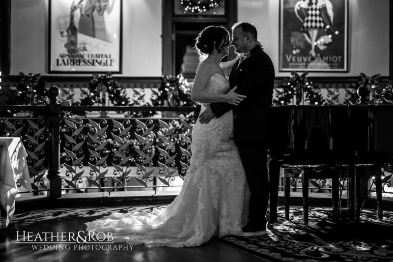 Melodie-Mark-Wedding-Lightfoot-Restaurant-153