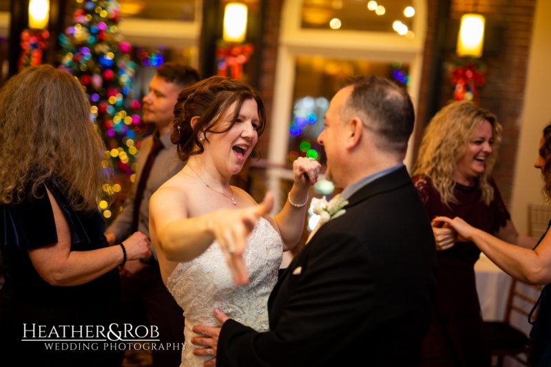 Melodie-Mark-Wedding-Lightfoot-Restaurant-183