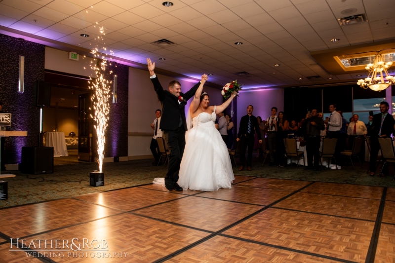 Michelle-Alex-Wedding-Turf-Valley-Resort-Ellicott-City-Maryland-Sneak-Peek-152