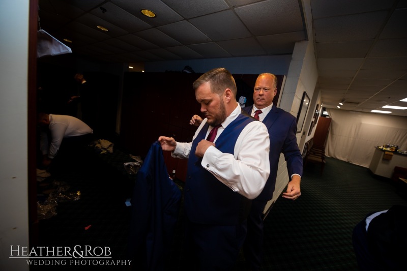 Shannon-Chris-Hunt-Valley-Country-Club-Wedding-107