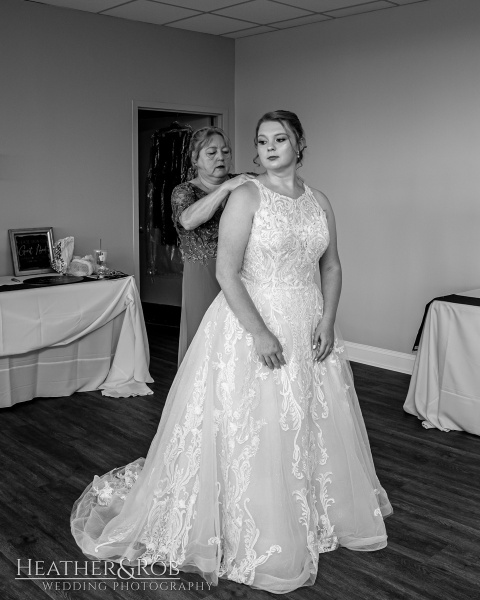 Shannon-Chris-Hunt-Valley-Country-Club-Wedding-119