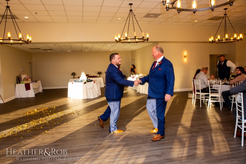 Shannon-Chris-Hunt-Valley-Country-Club-Wedding-156