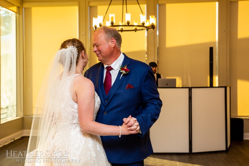 Shannon-Chris-Hunt-Valley-Country-Club-Wedding-157