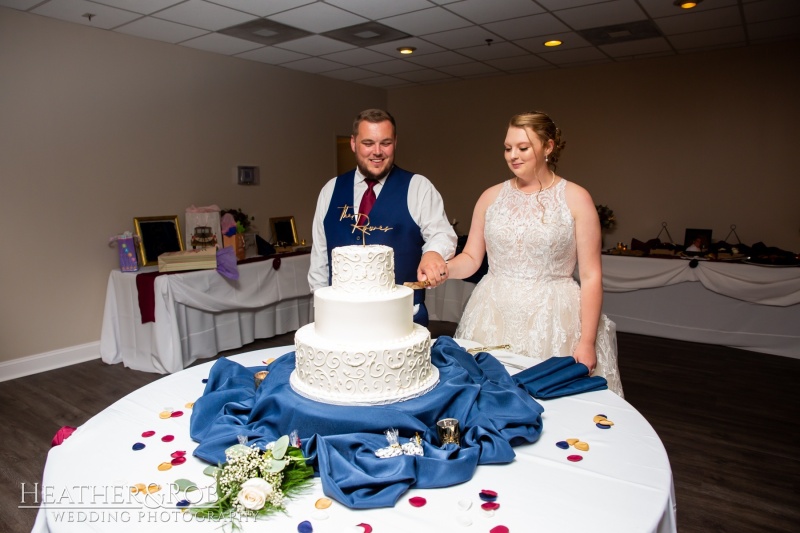 Shannon-Chris-Hunt-Valley-Country-Club-Wedding-173