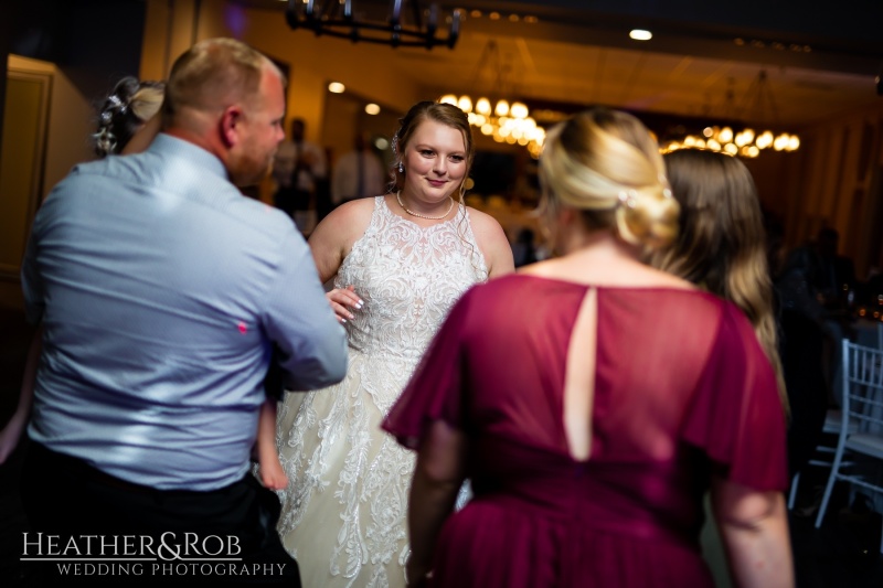 Shannon-Chris-Hunt-Valley-Country-Club-Wedding-193