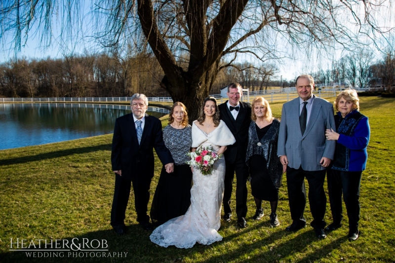 Tammy-Dan-Wedding-Pond-View-Farm-Heather-Rob-Wedding-Photography-123